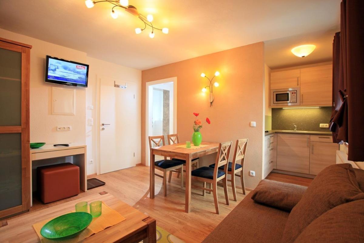 Appartements - Haus Sieberer Бриксен-им-Тале Экстерьер фото